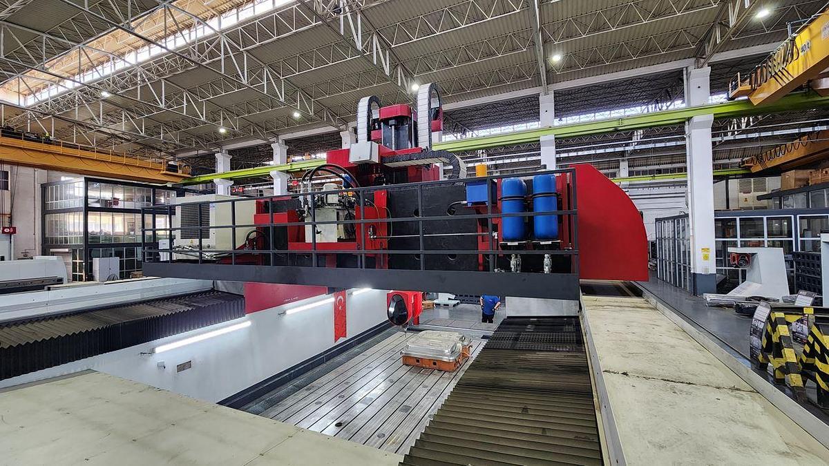 Used IGREK 3500 XL CNC 5-Axis Simultaneous Portal Gantry Type Milling Machine