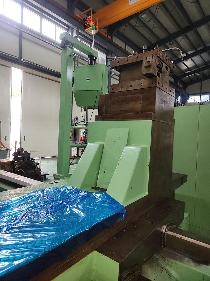 Used Hankook Dynaturn 26 CNC Heavy Duty Horizontal Lathe