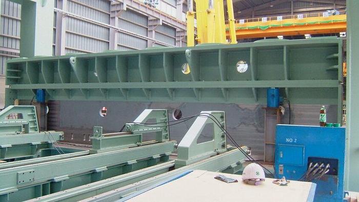 Used 10,000 Ton Hydraulic Structural / Pipe Forming Bending & Cladding Press