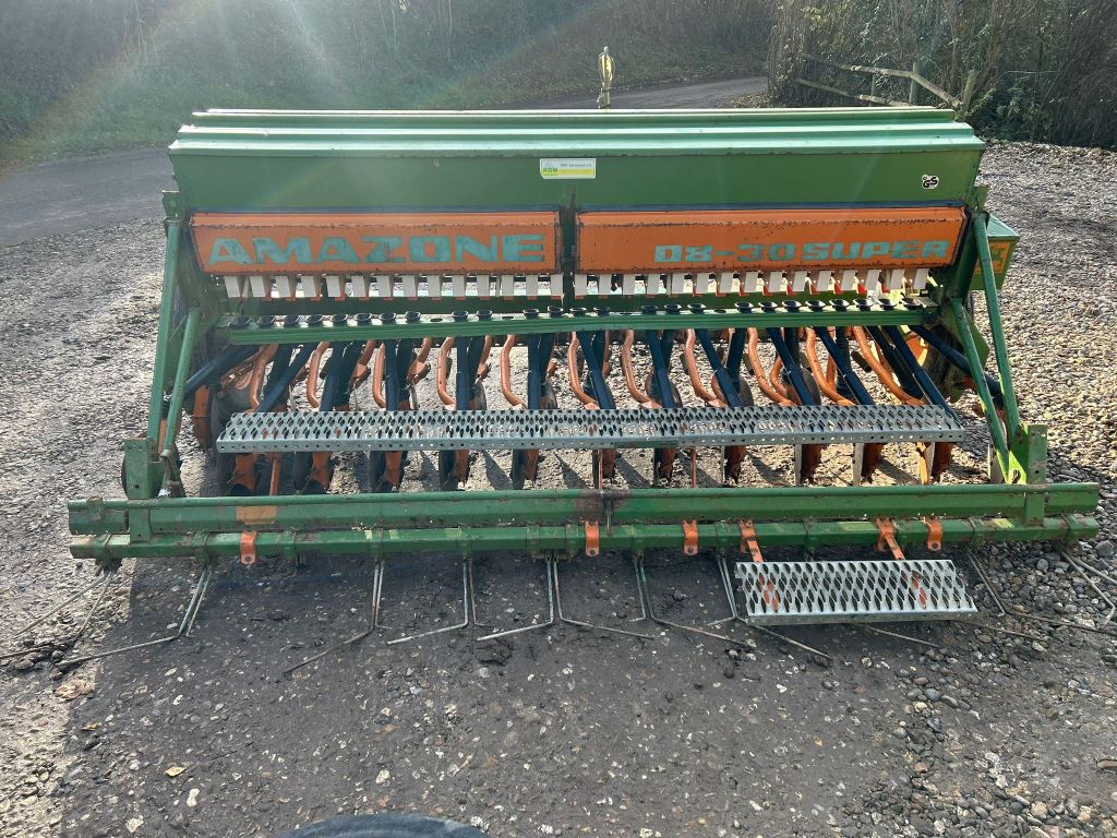 Used Amazone D8-30 Super Seed Drill