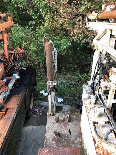 Used 1988 Mobile B57 Drill Rig