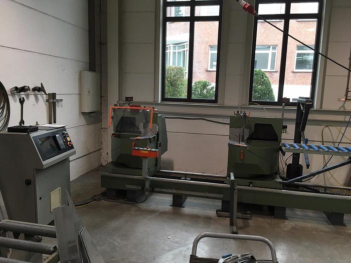 Gebraucht Doppelgehrungssäge Elumatec DG 204