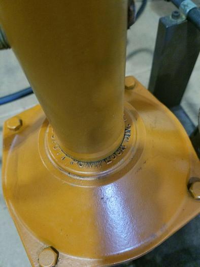 Used Pneumatic Hydraulic Control Unit