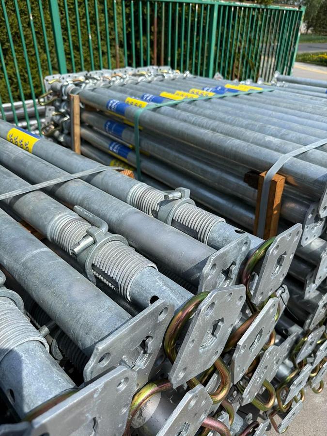 Used Doka Podpora ocynkowana ogniowo 3.5m 20kn