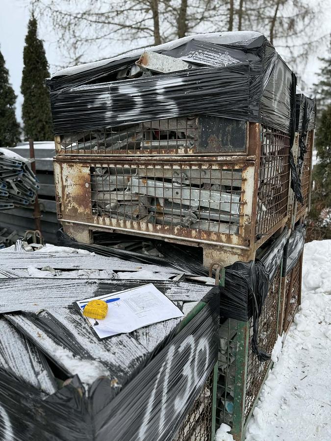 Used Hunnebeck Manti H330 z nową sklejką 70% rabatu