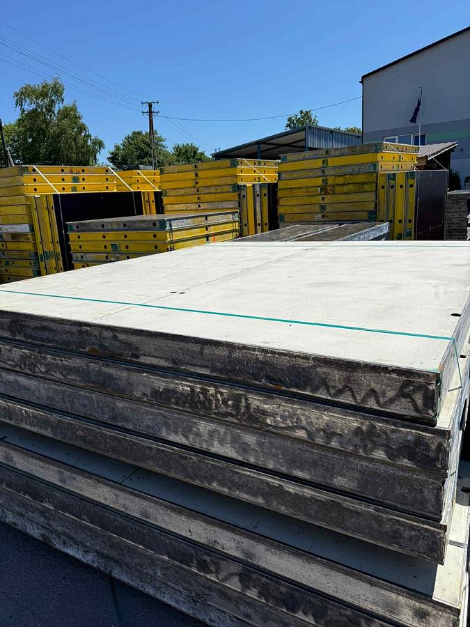 Used 2020 Hunnebeck Szalunek Manto o wysokości 330cm z plastikową sklejką 278m2