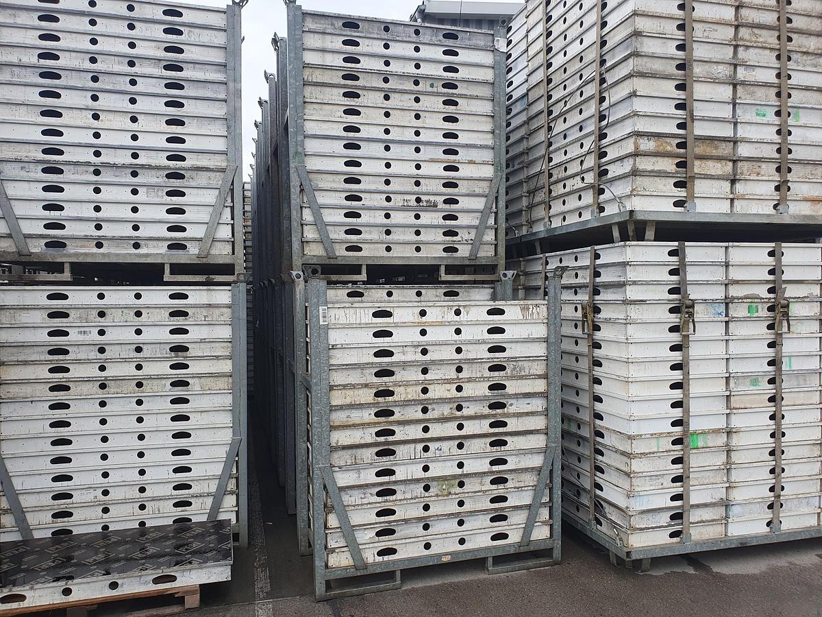 Used Peri Skydeck 950m2 aluminiowy szalunek stropowy