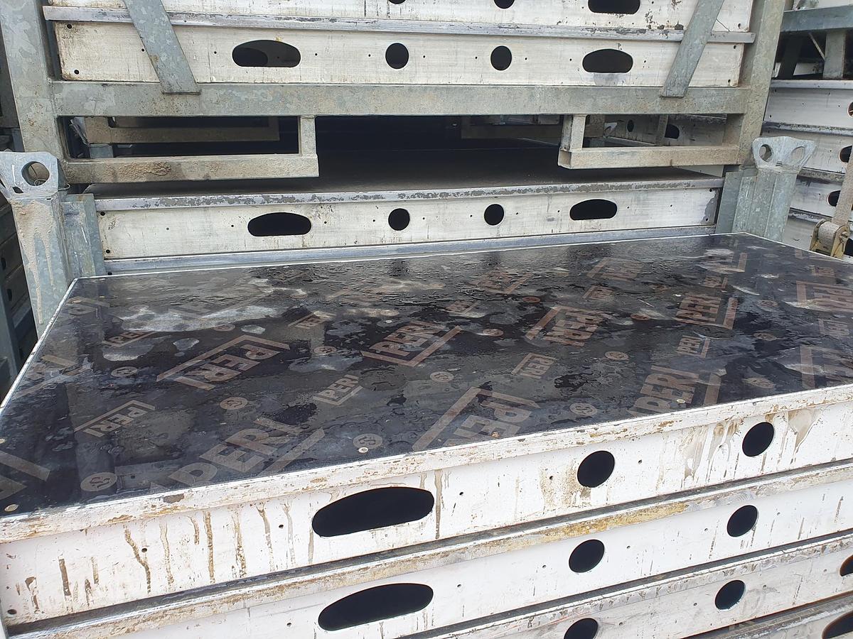 Used Peri Skydeck 950m2 aluminiowy szalunek stropowy