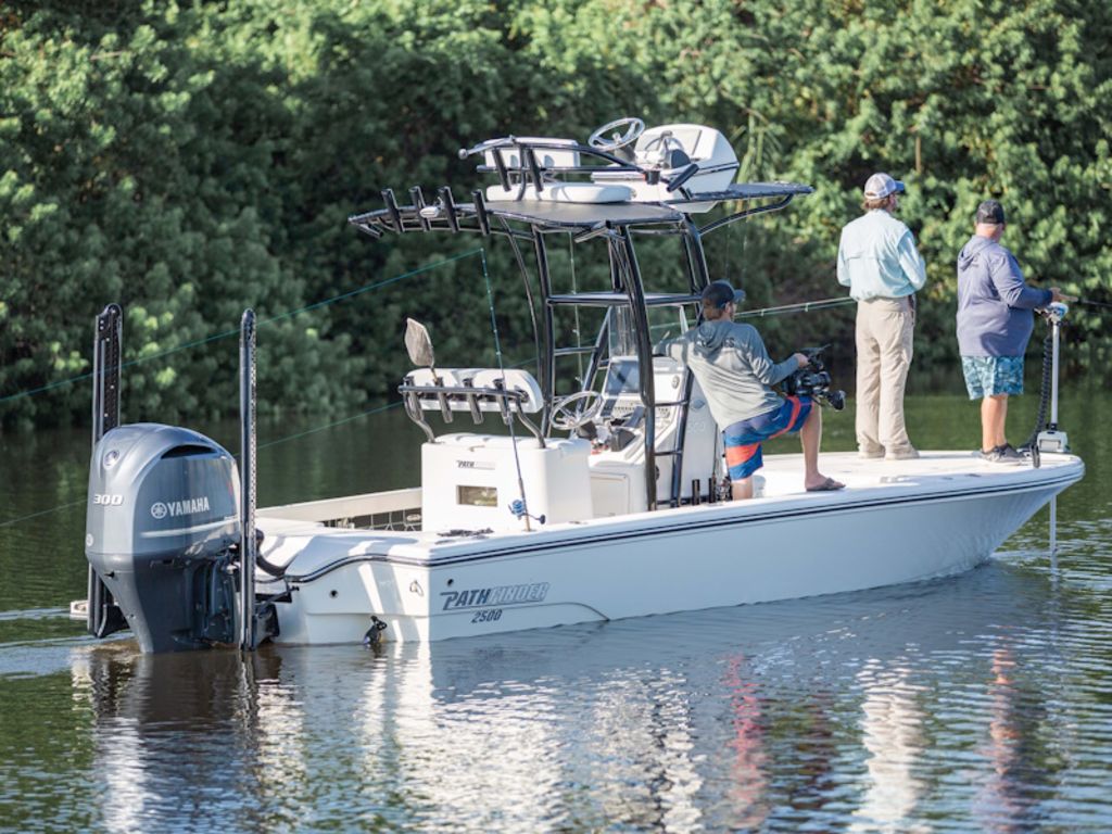 2027 Pathfinder Boats 2500 Tournament Base