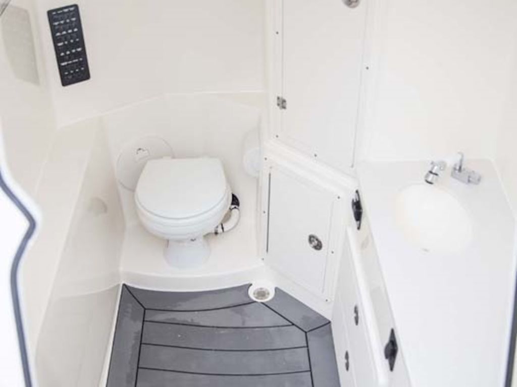 2026 Cobia Boats 320 CC Base