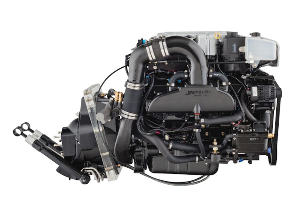2026 Mercury Marine® MerCruiser 8.2 MAG H.O. ECT Base
