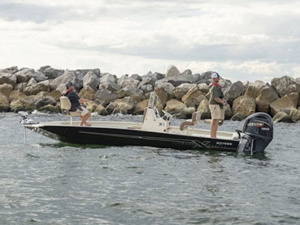 2026 Xpress Boats H22B Base