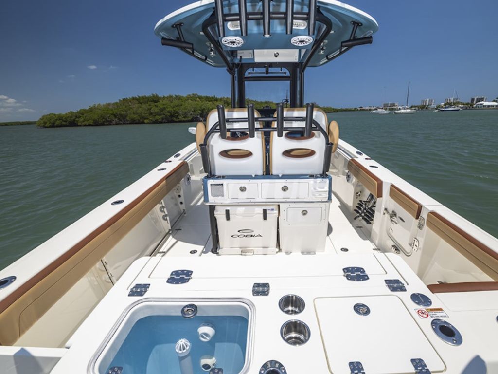 2026 Cobia Boats 265 Open Base