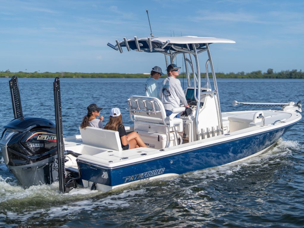 2027 Pathfinder Boats 2200 Hybrid Base