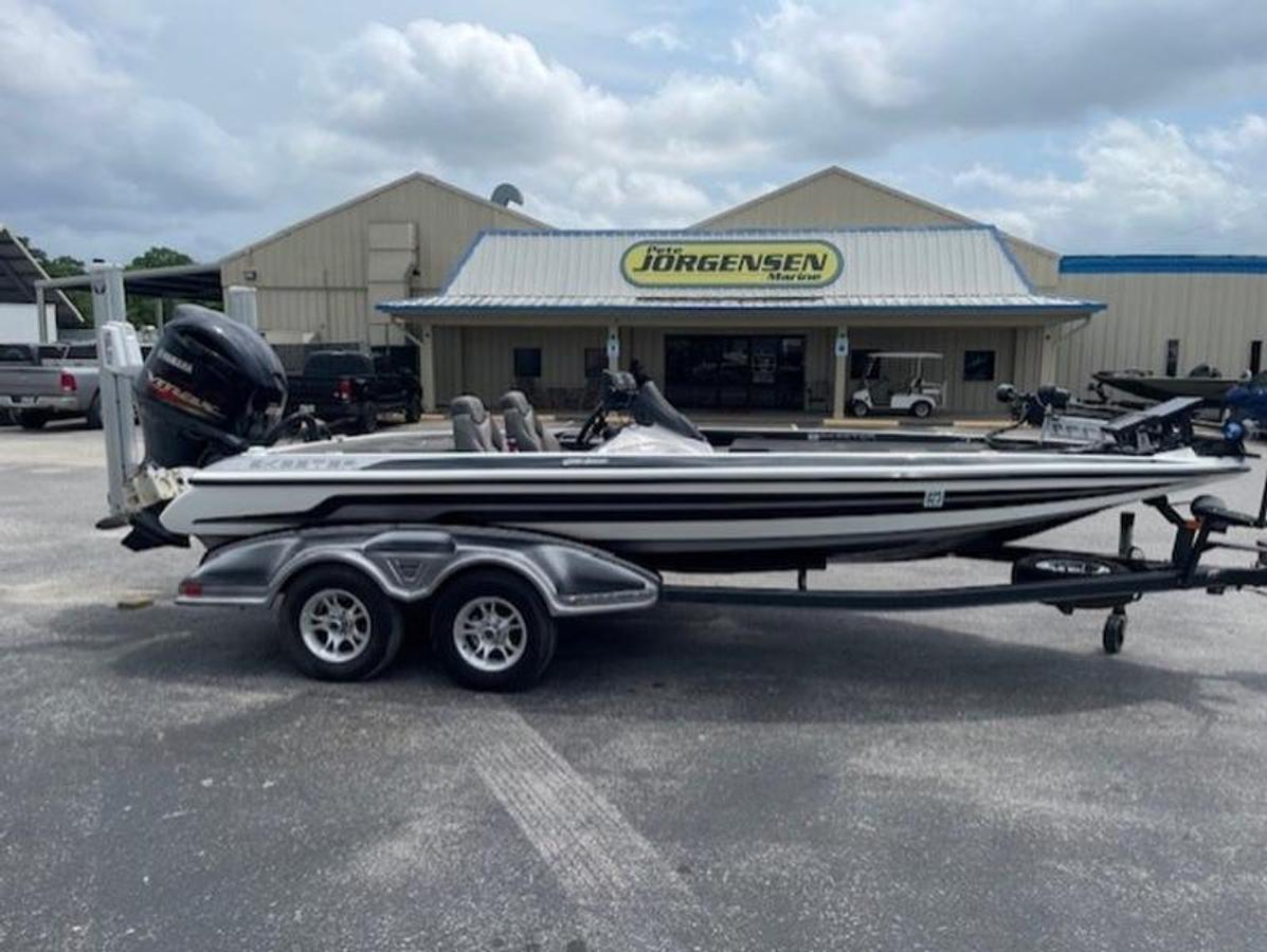 Used 2017 Skeeter FX20