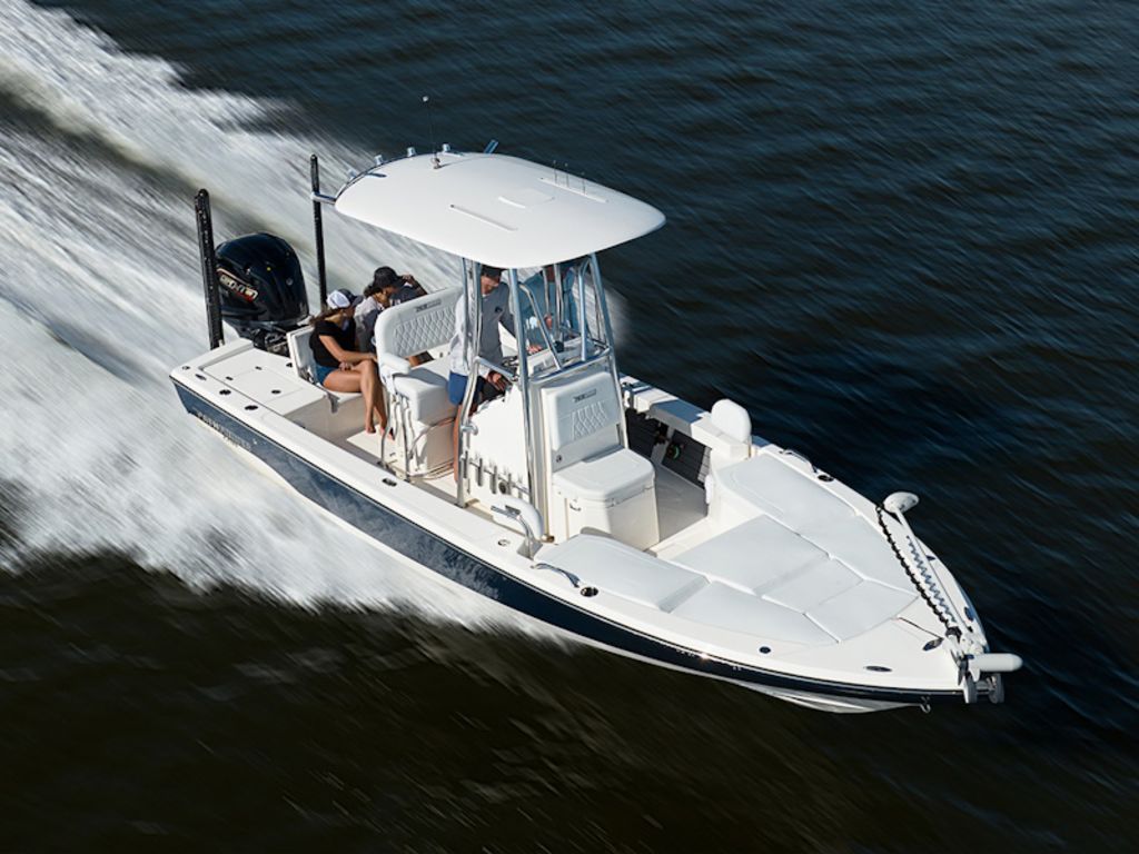 2027 Pathfinder Boats 2200 Hybrid Base