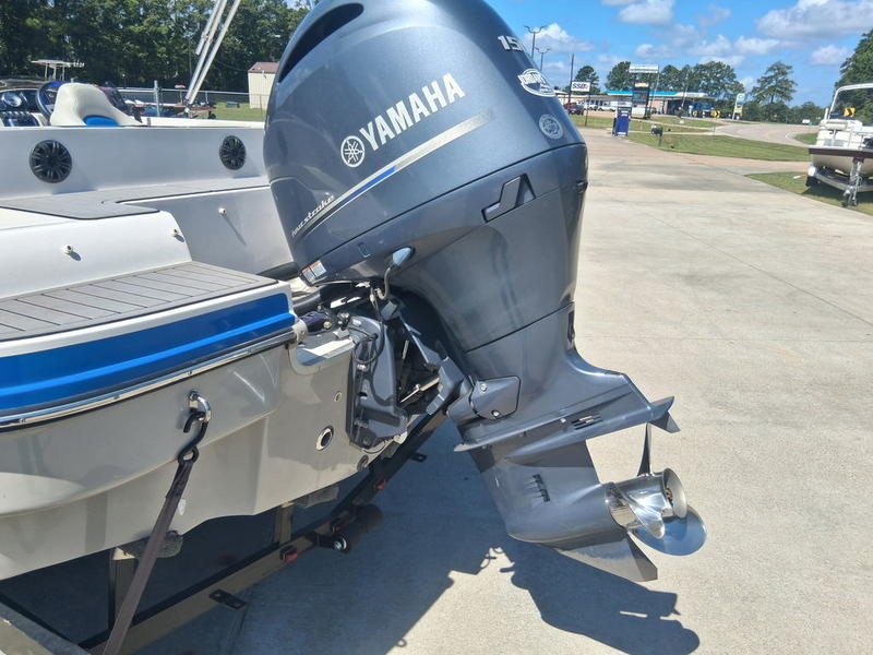 Used 2020 Starcraft Marine MDX OB 191 OB