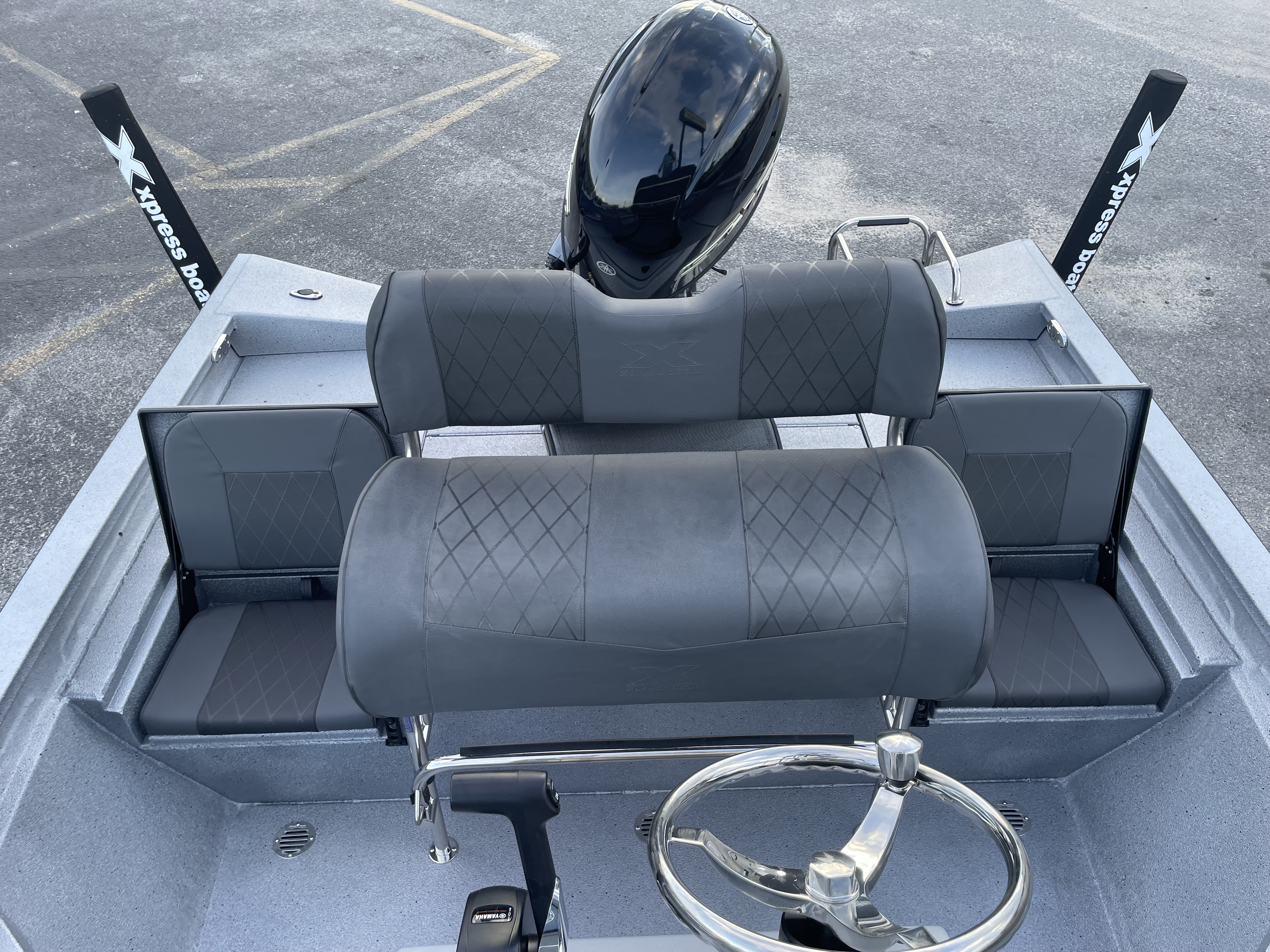 2027 Xpress Boats H20 Bay