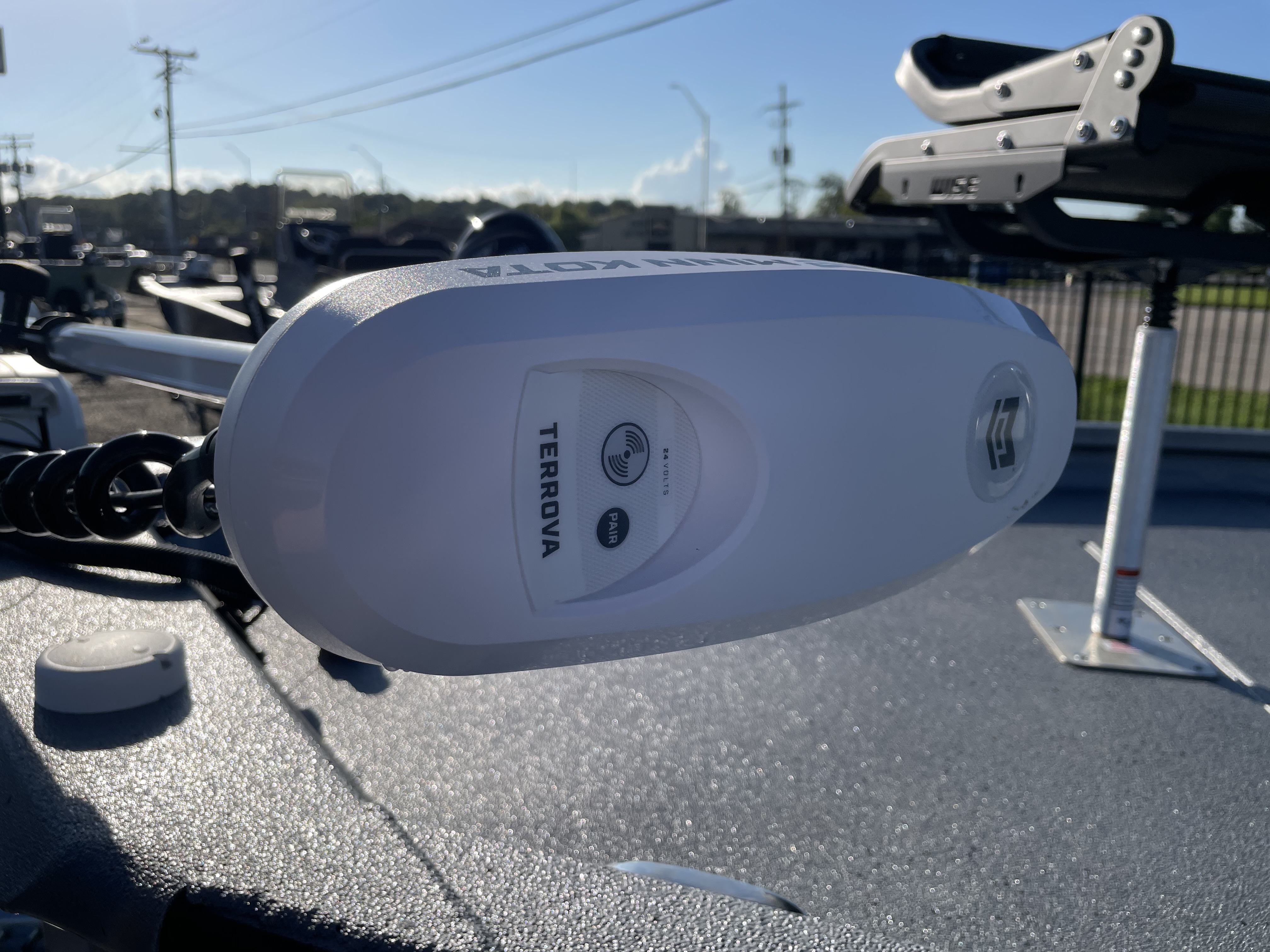 2027 Xpress Boats H20 Bay