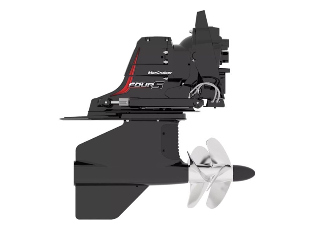 2026 Mercury Marine® Bravo Four S Base