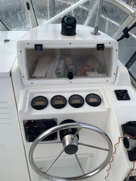 Used 2000 COBIA 260 Walk Around