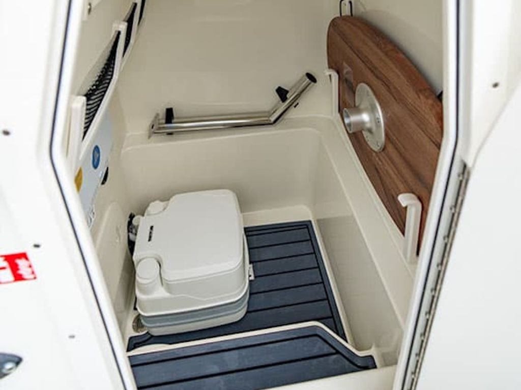 2027 Pathfinder Boats 2600 Hybrid Base