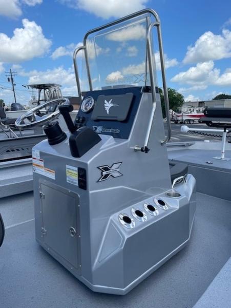 2027 Xpress Boats H20 Bay