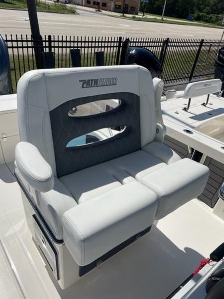 2024 Pathfinder Boats 2400 Open