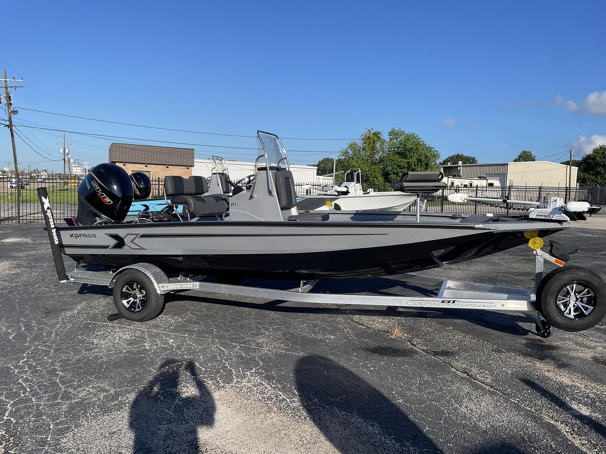2027 Xpress Boats H20 Bay