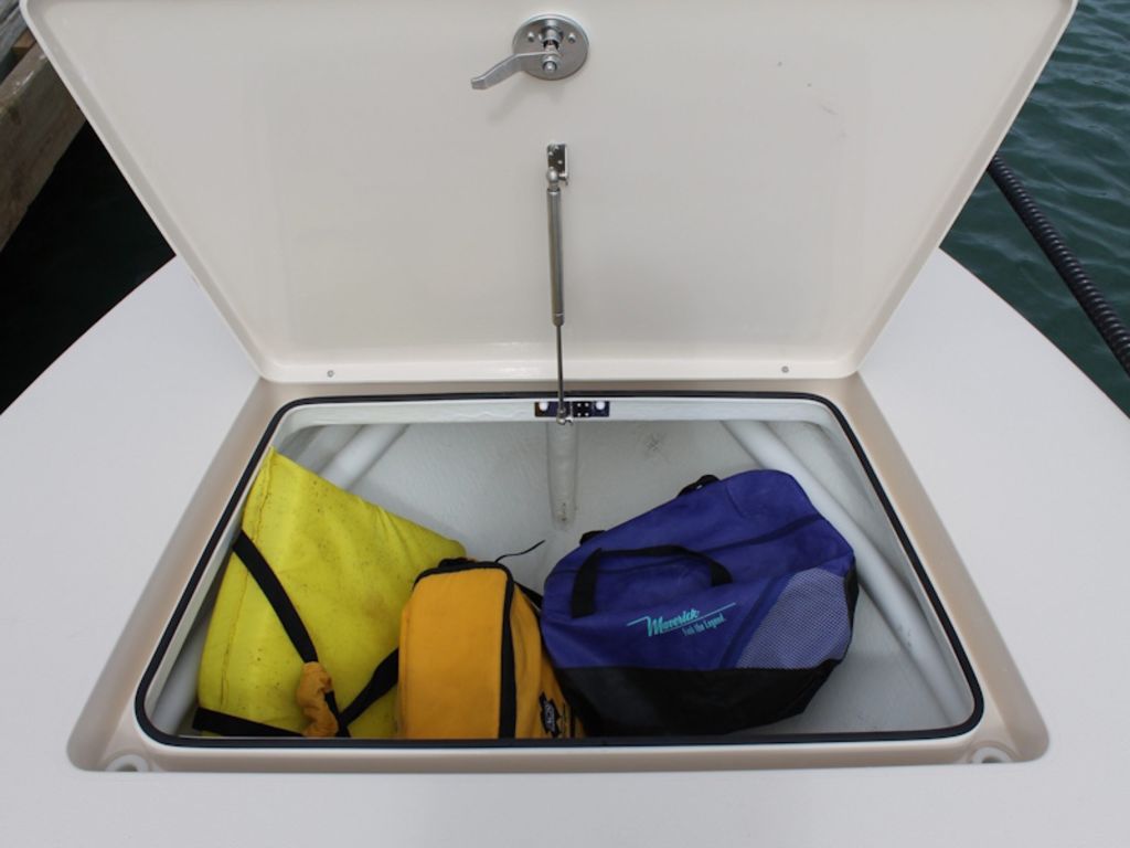 2026 Maverick Boats 17 HPX-S Base