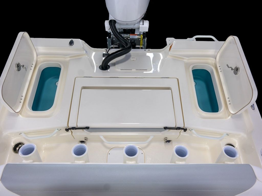 2026 Skeeter SX221 Base