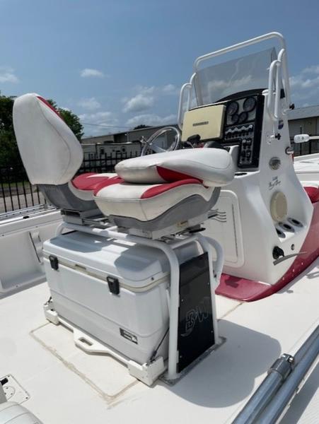 Used 2013 Blue Wave Boats 2400 PUREBAY
