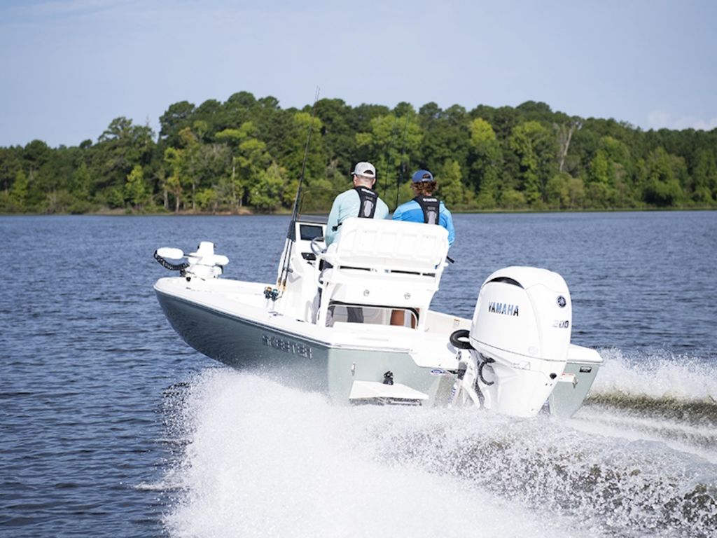 2026 Skeeter SX221 Base