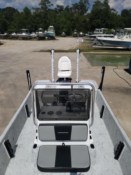 Used 2023 Topwater Skiffs Trinity Bay 213