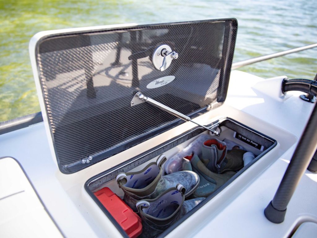 2026 Maverick Boats 17 HPX-V Base