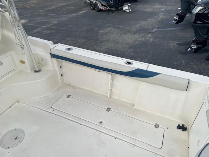 Used 2000 COBIA 260 Walk Around