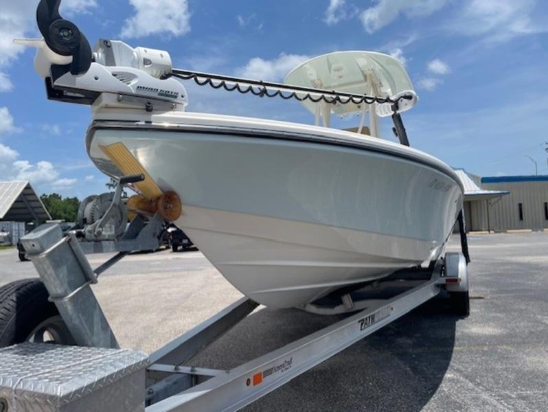 Used 2015 Pathfinder Boats 2600 HPS