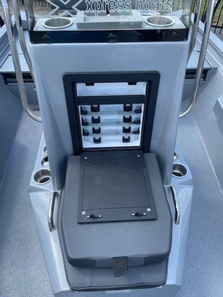 2027 Xpress Boats H20 Bay
