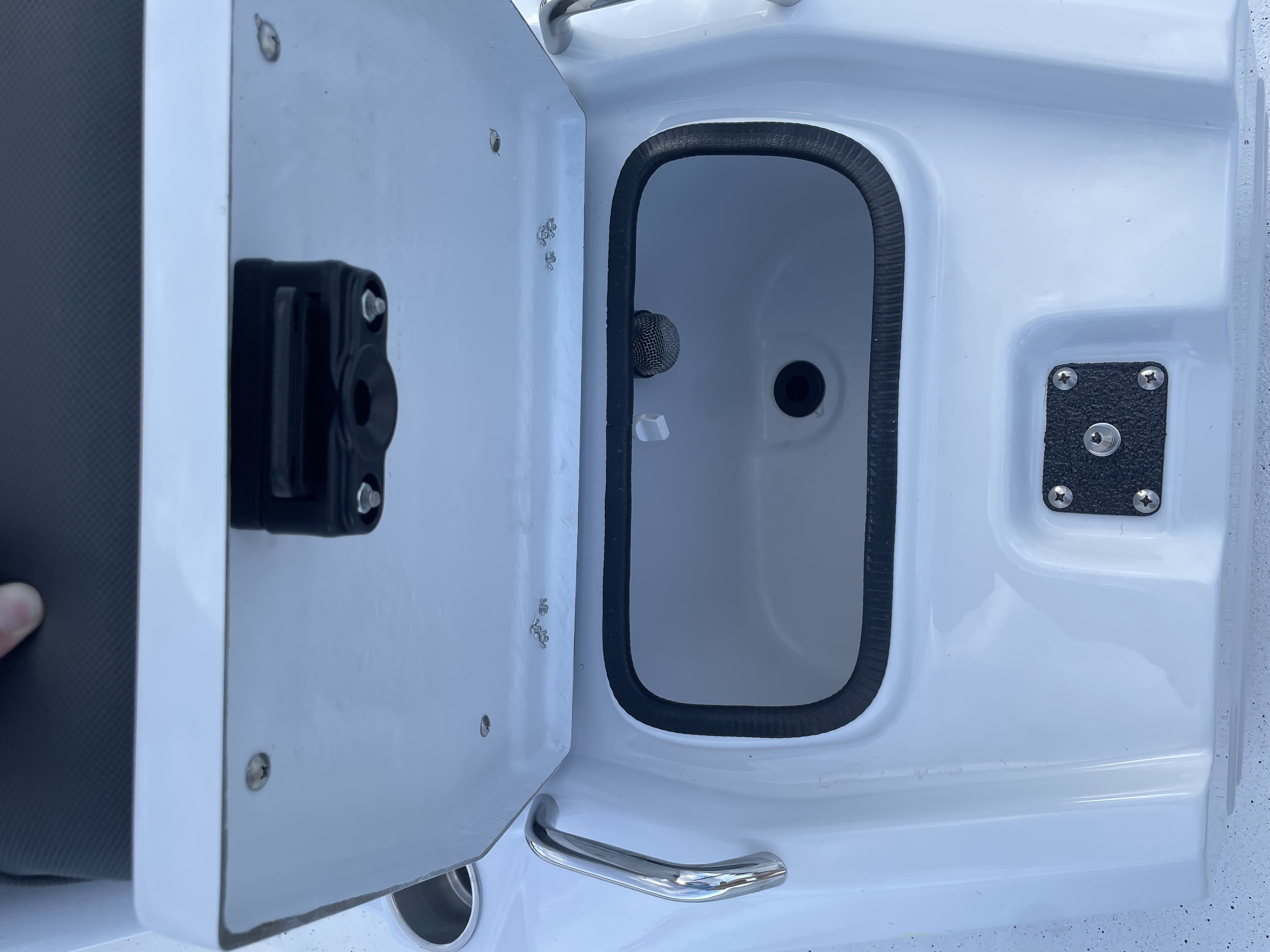 2027 Xpress Boats H20 Bay