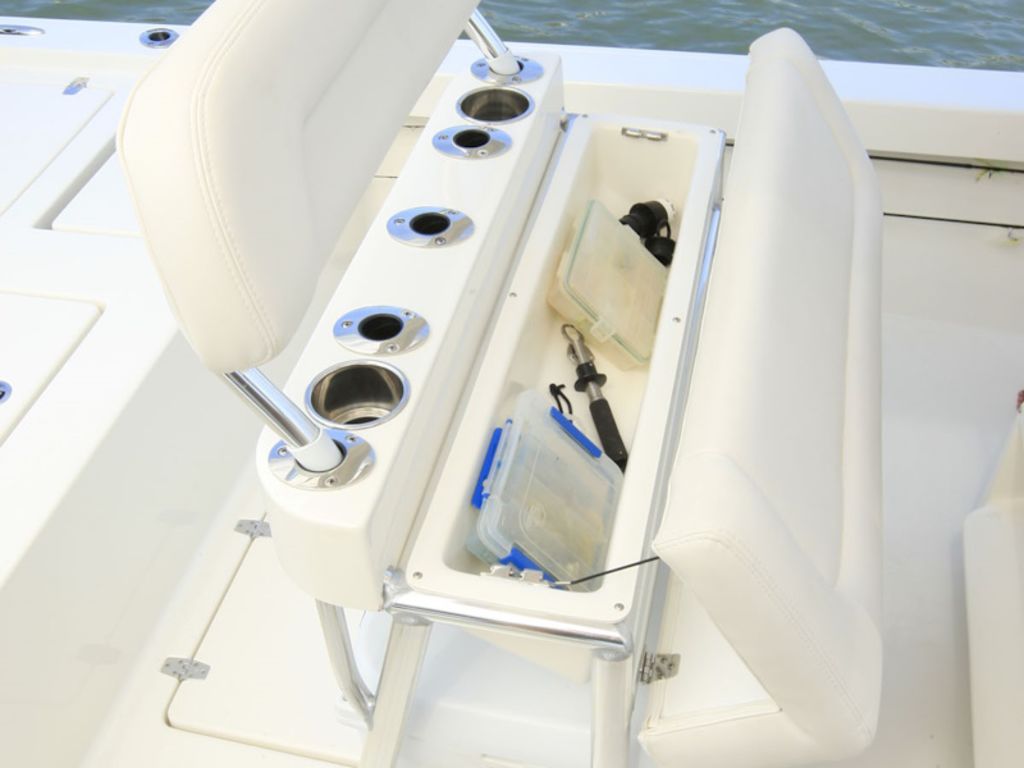 2027 Pathfinder Boats 2300 Tournament Base