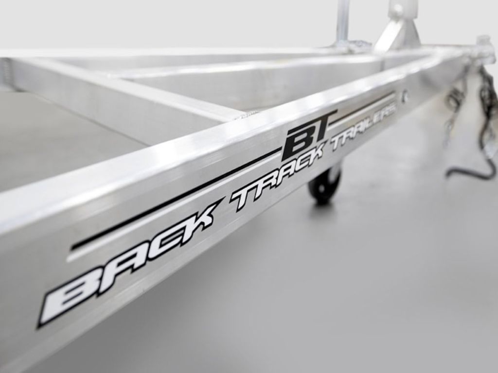 2026 Xpress Boats AWDB19 Base