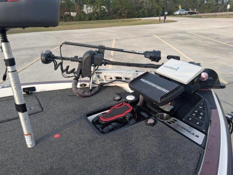Used 2020 Caymas Boats CX 21