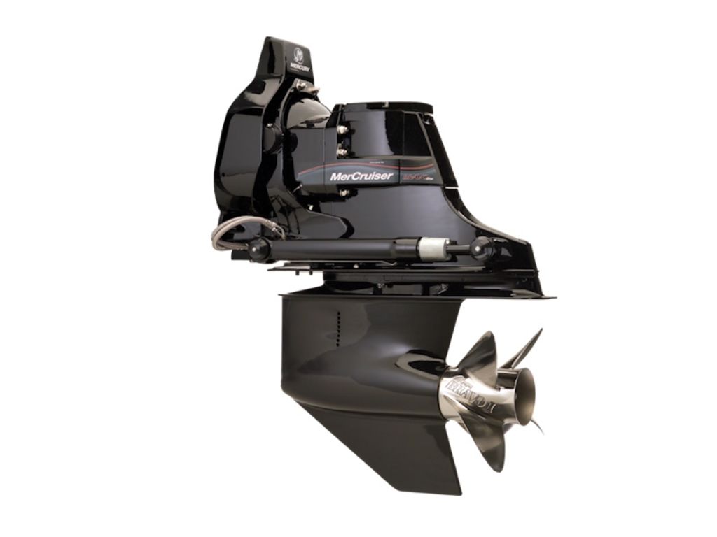 2026 Mercury Marine® Bravo One, One X and One XR Base