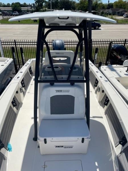 2024 Pathfinder Boats 2400 Open