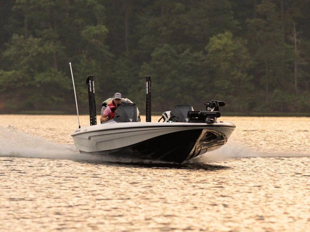 2026 Skeeter ZXE21 Base