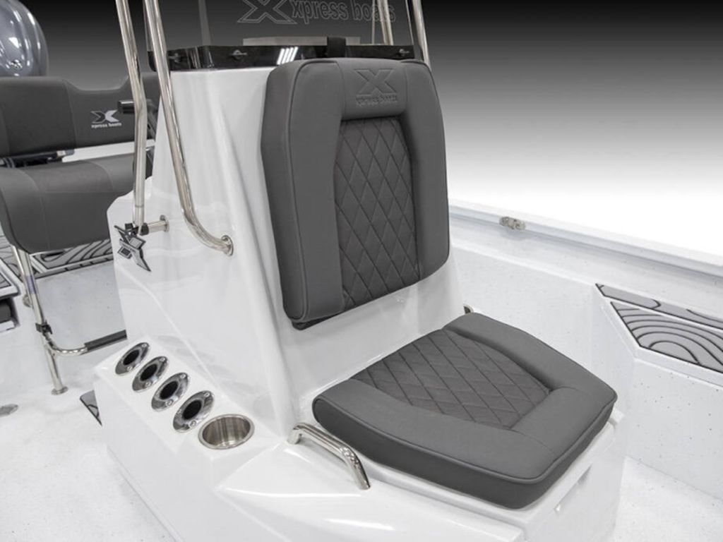 2026 Xpress Boats SW20B Base
