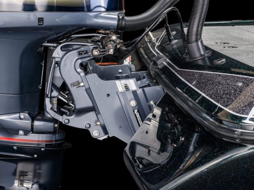 2026 Skeeter ZX150 Base