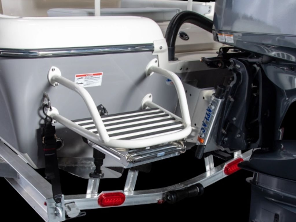 2026 Skeeter SX2550 Family Base