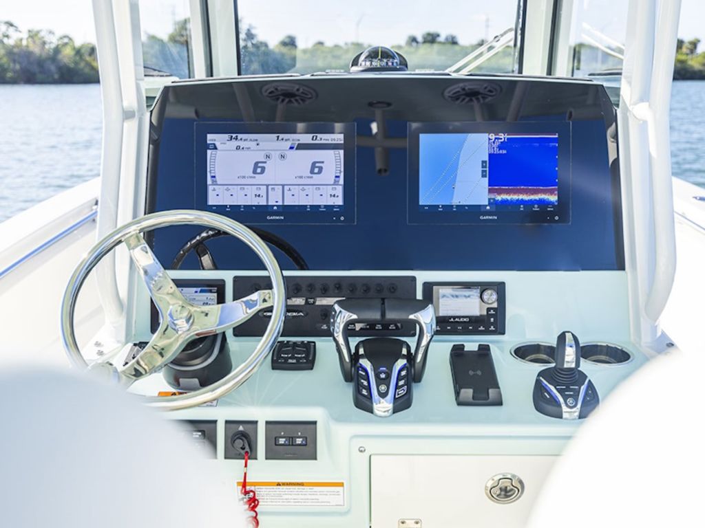 2026 Cobia Boats 265 CC Base