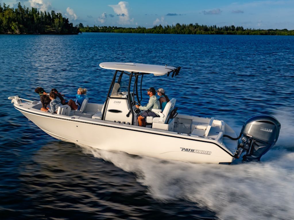 2027 Pathfinder Boats 2400 Hybrid Base